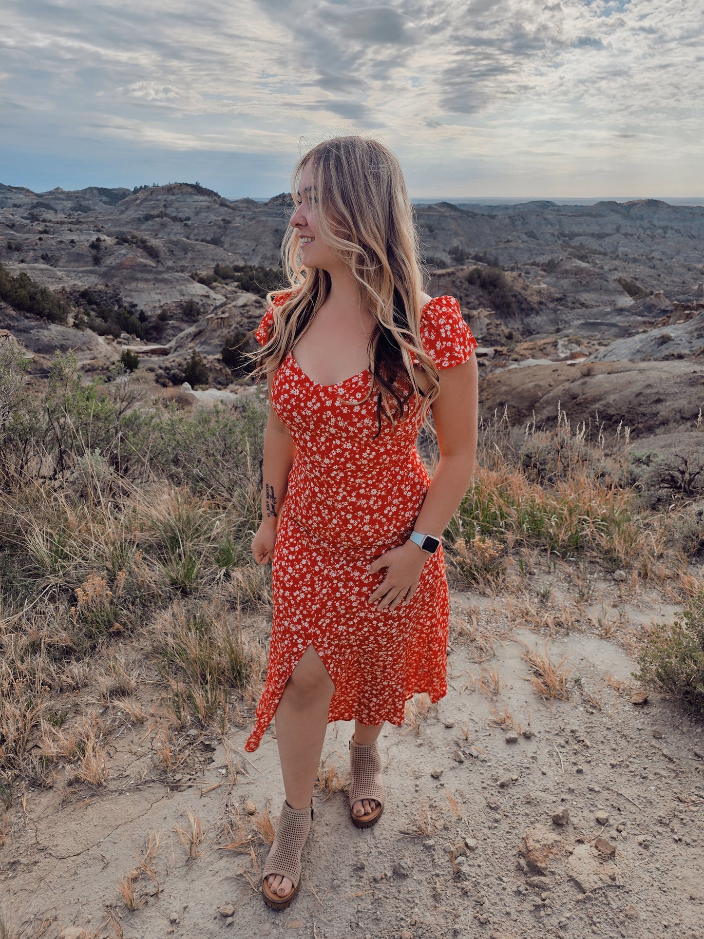 Red Floral Short Sleeve Midi Dress